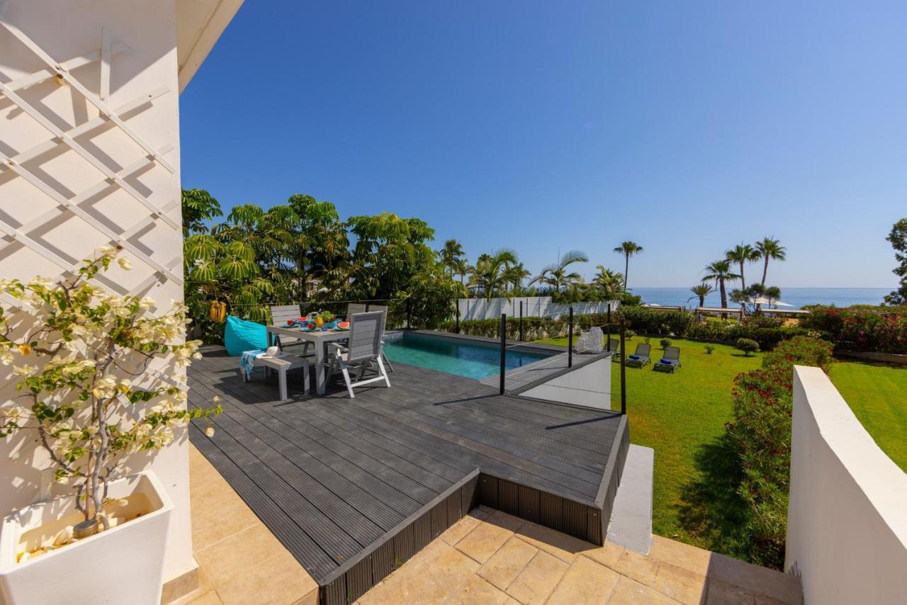 Protaras Sunrise Zen Seafront Villa ภายนอก รูปภาพ